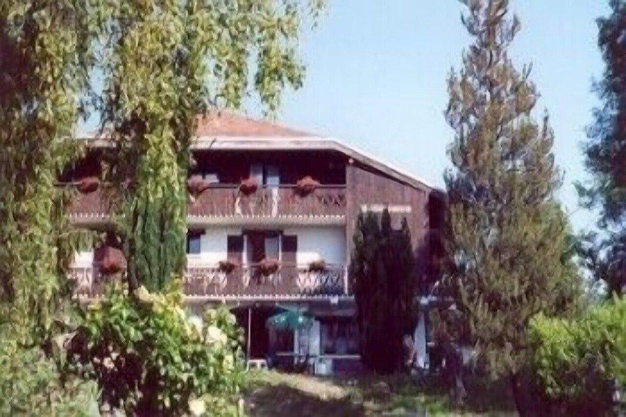 Le Cro-Bidou Hotel Bernex Kültér fotó